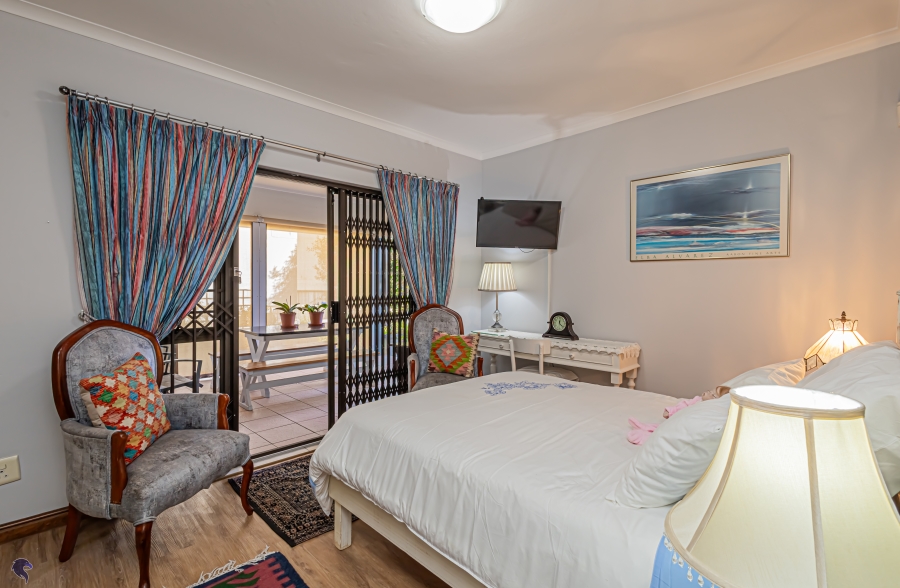 4 Bedroom Property for Sale in Calypso Beach Western Cape